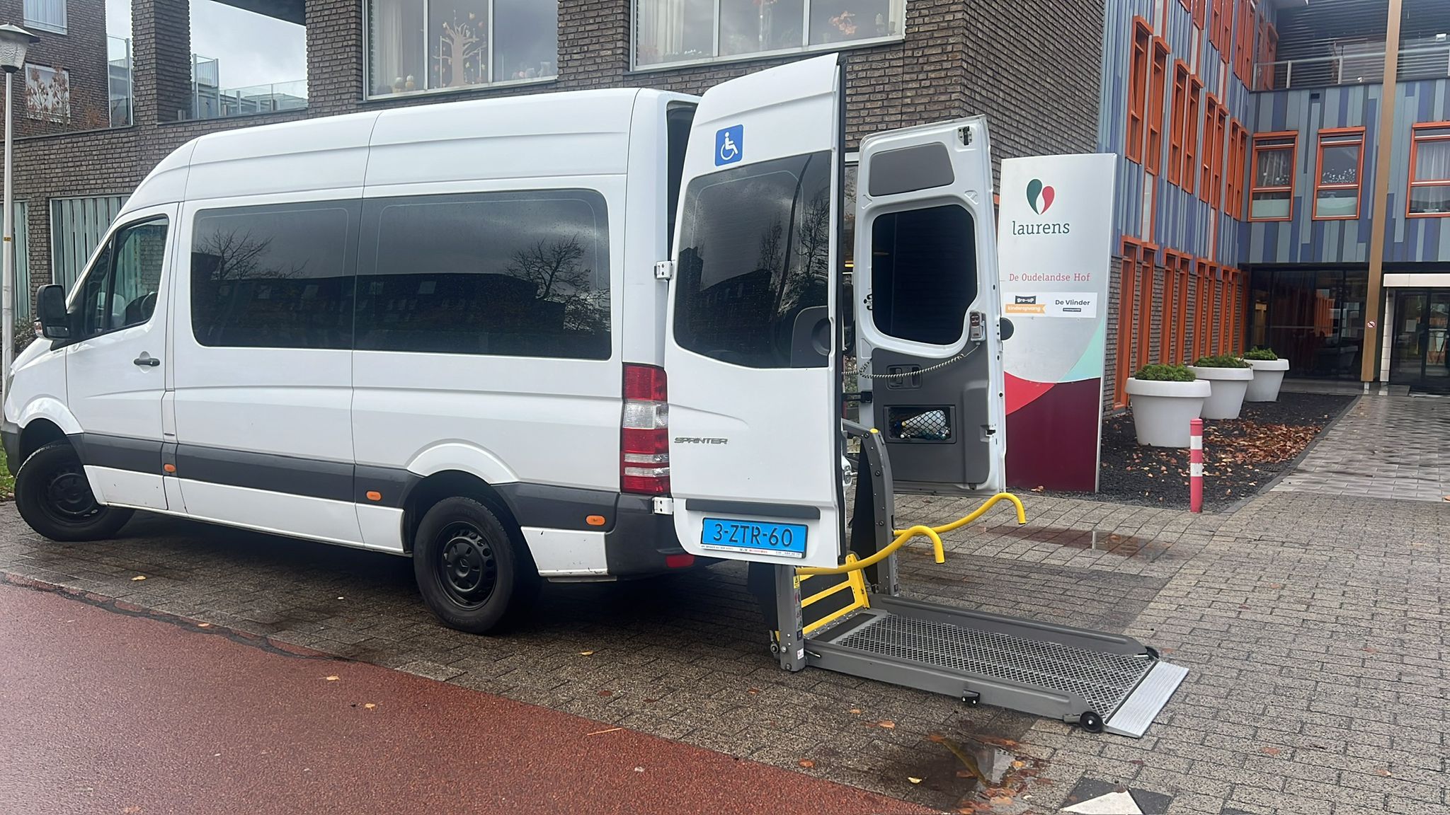 Veilig in en uitstappen rolstoel